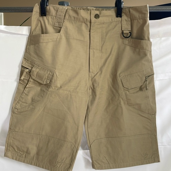 Tactical shorts A5.1.1 tactical shorts Men’s shorts size 32/43 tan - Picture 1 of 5